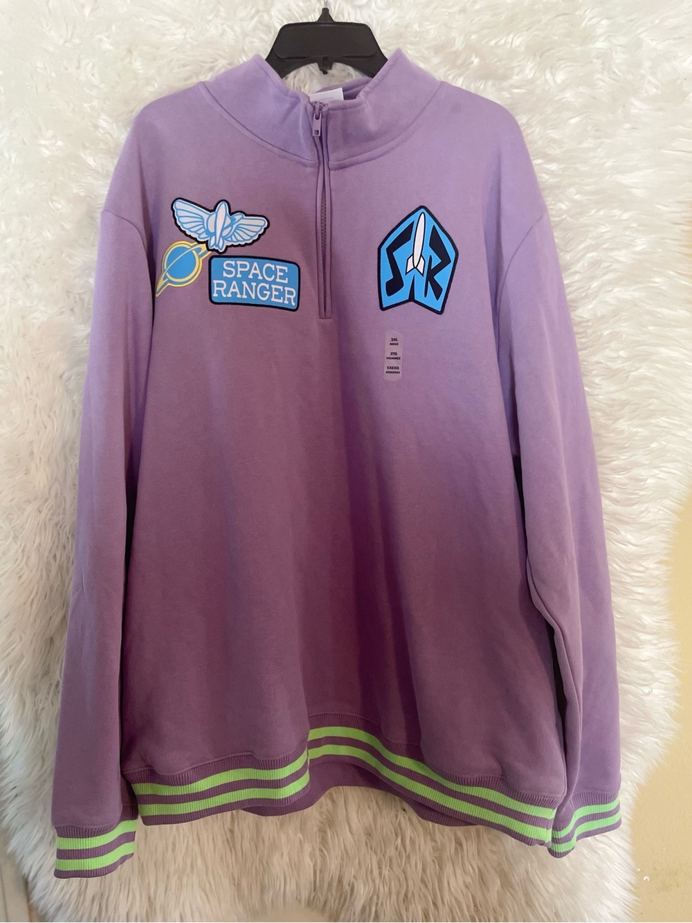 Toy Story Buzz Lightyear NWT 30th Anniversary Men’s 1/4 Zip Pullover. XXL